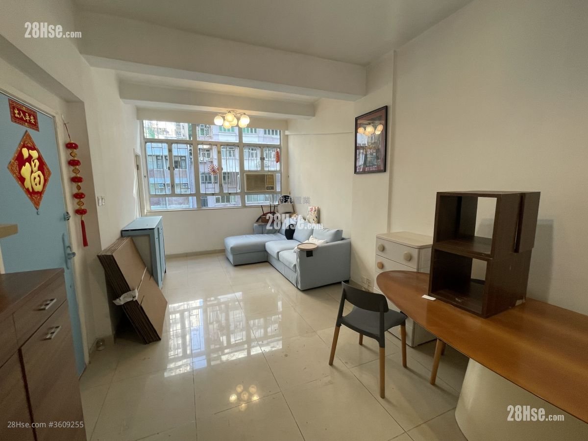 465-467 King's Road Sell 3 Bedrooms 868 ft²