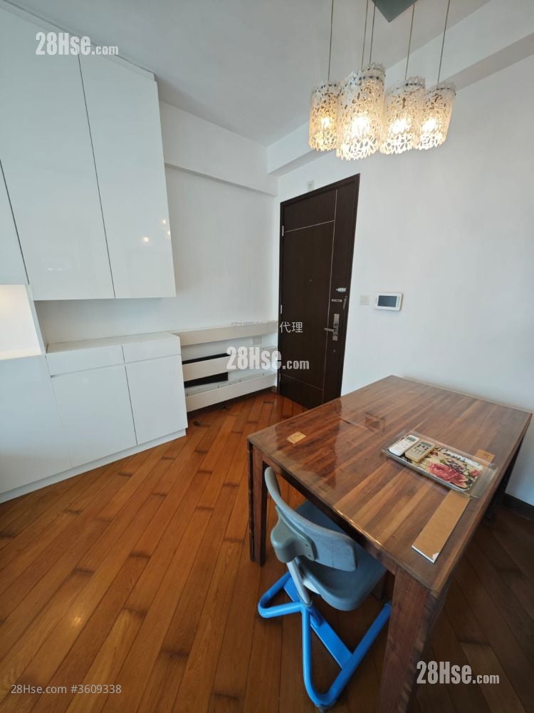 Belchers Hill Rental 718 ft² Belchers Hill Rental 718 ft²