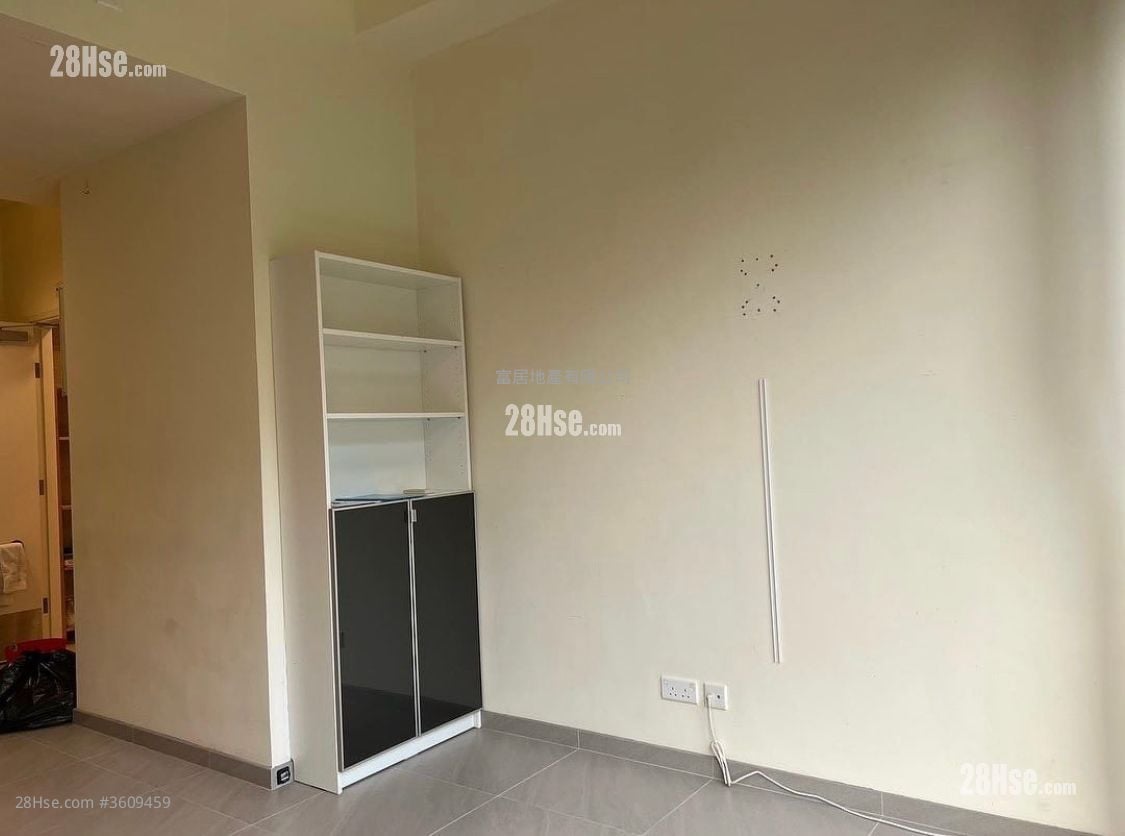 Iplace Sell Studio , 1 Toilet