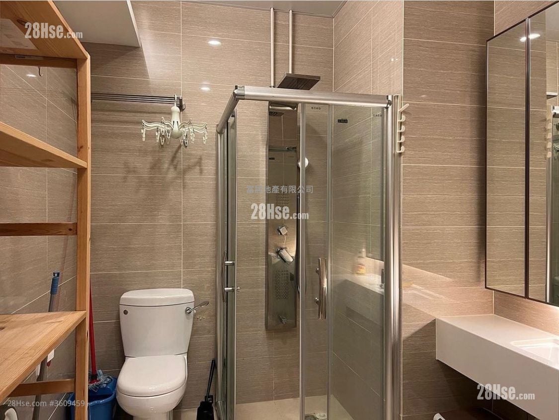 Iplace Sell Studio , 1 Toilet