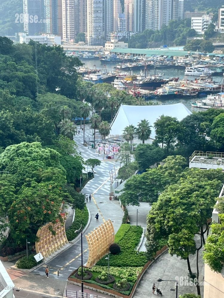 利豐大廈 租盤 3 房 , 1 浴室 406 平方呎