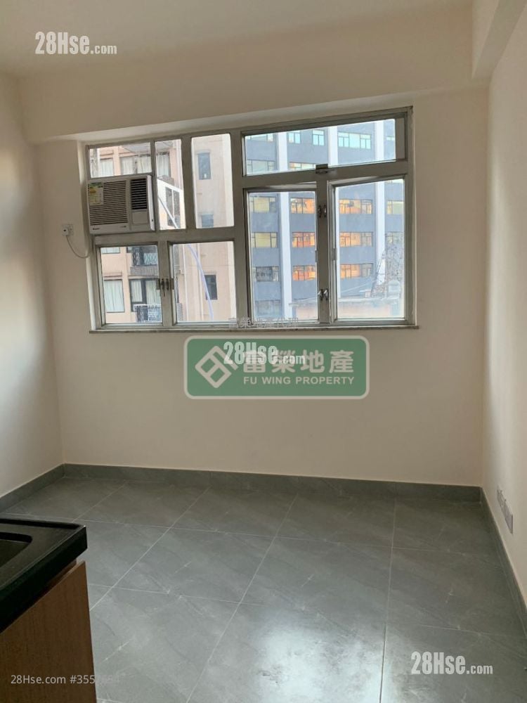 長榮大廈 租盤 開放式間隔 , 1 浴室 130 平方呎 長榮大廈 租盤 開放式間隔 , 1 浴室 130 平方呎