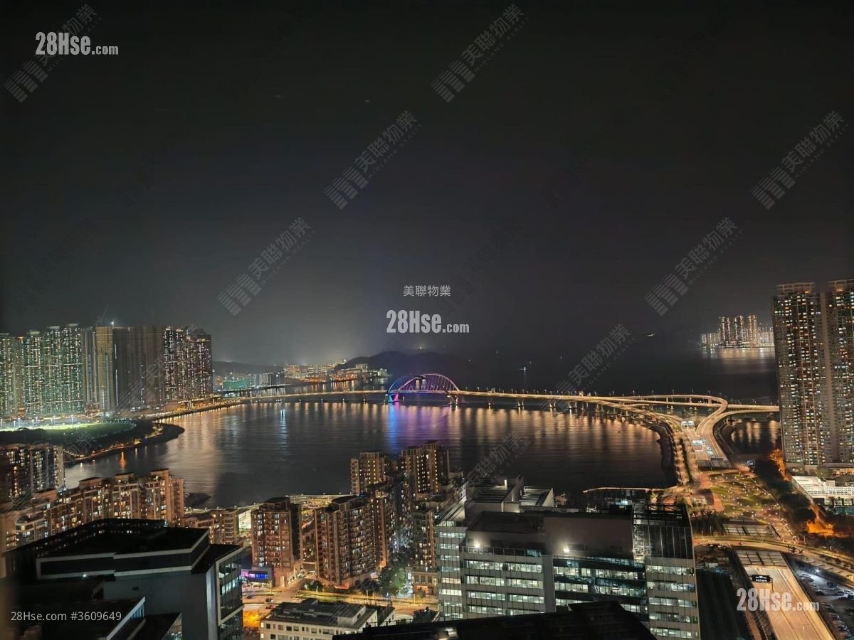 Park Central Sell 2 Bedrooms , 1 Bathroom 465 ft² Park Central Sell 2 Bedrooms , 1 Bathroom 465 ft²