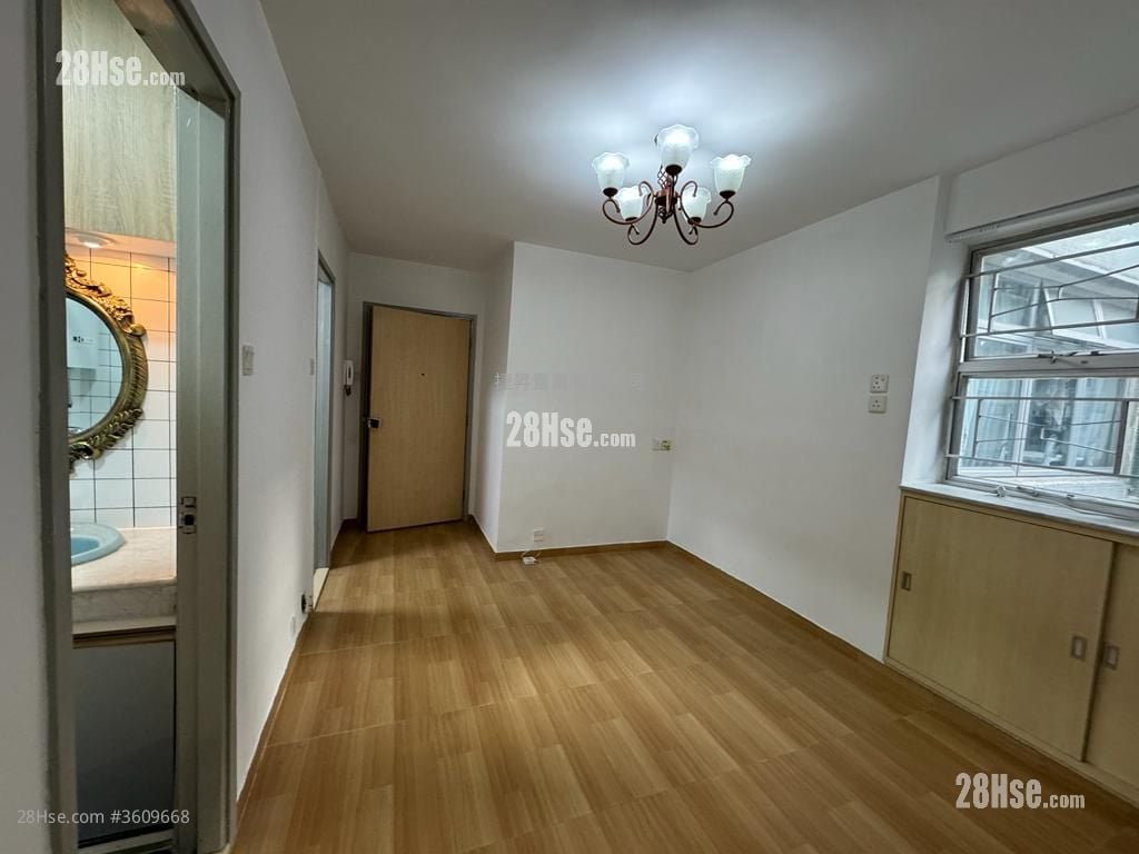 Wyler Garden Sell 2 Bedrooms , 1 Bathroom 336 ft² Wyler Garden Sell 2 Bedrooms , 1 Bathroom 336 ft²