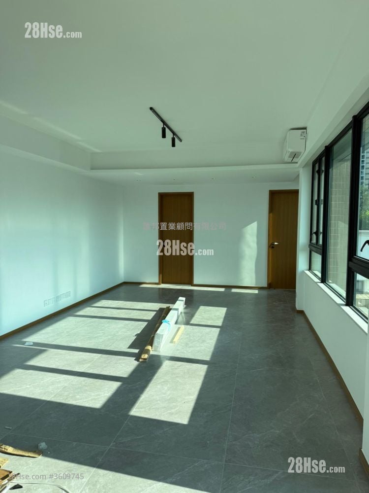 怡晴軒 租盤 4 房 , 4 浴室 1,841 平方呎 怡晴軒 租盤 4 房 , 4 浴室 1,841 平方呎