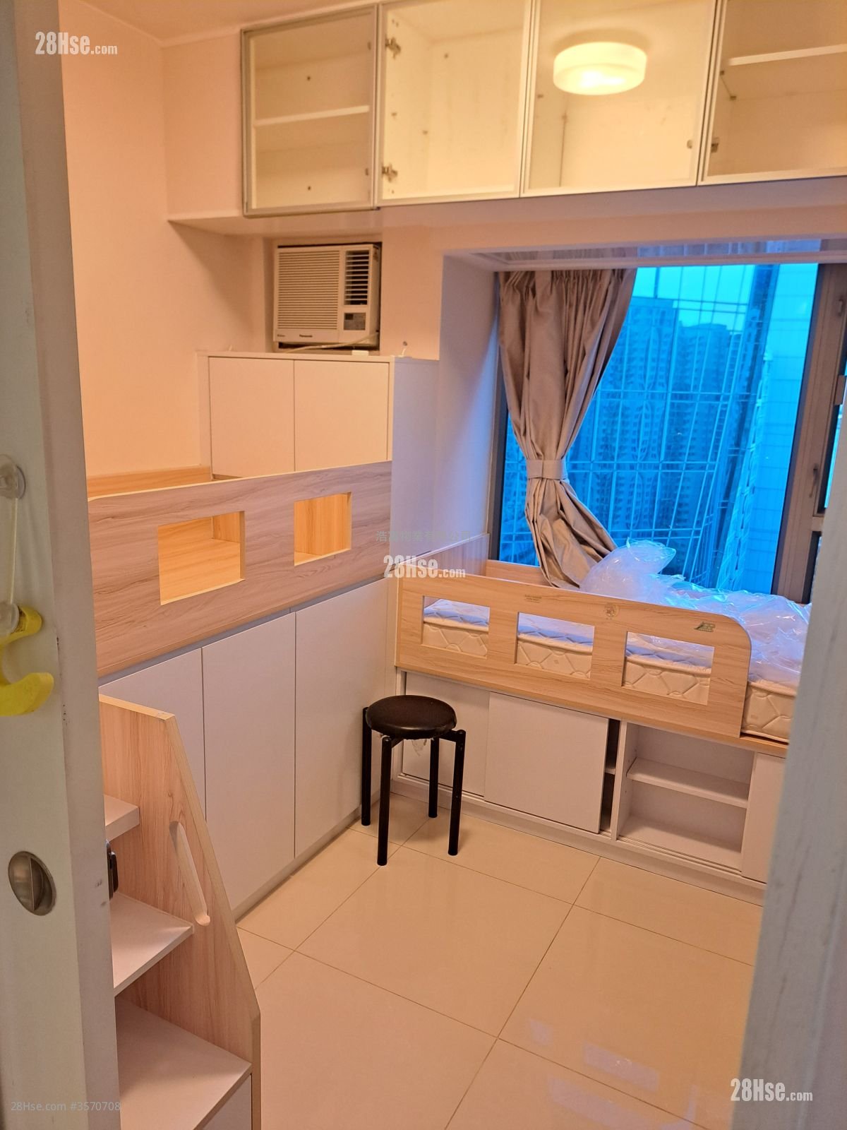 Splendid Place Rental 2 Bedrooms , 2 Bathrooms 685 ft² Splendid Place Rental 2 Bedrooms , 2 Bathrooms 685 ft²