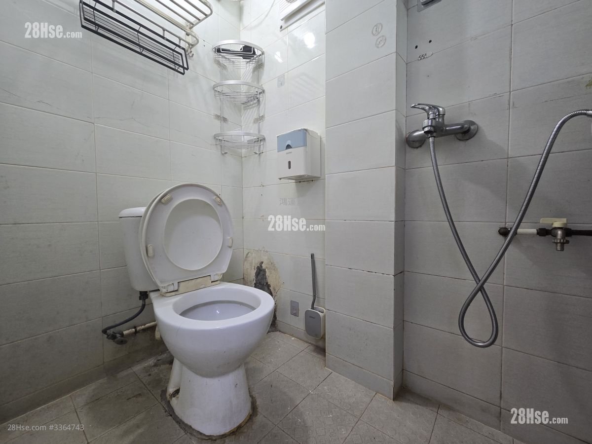 Ha Kwai Chung Village Rental 2 Bedrooms , 1 Bathroom 680 ft² Ha Kwai Chung Village Rental 2 Bedrooms , 1 Bathroom 680 ft²