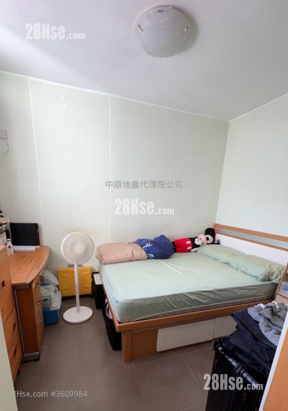 Tin Fu Court Sell 3 Bedrooms 650 ft² Tin Fu Court Sell 3 Bedrooms 650 ft²