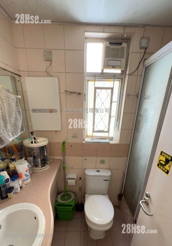 Tin Fu Court Sell 3 Bedrooms 650 ft² Tin Fu Court Sell 3 Bedrooms 650 ft²