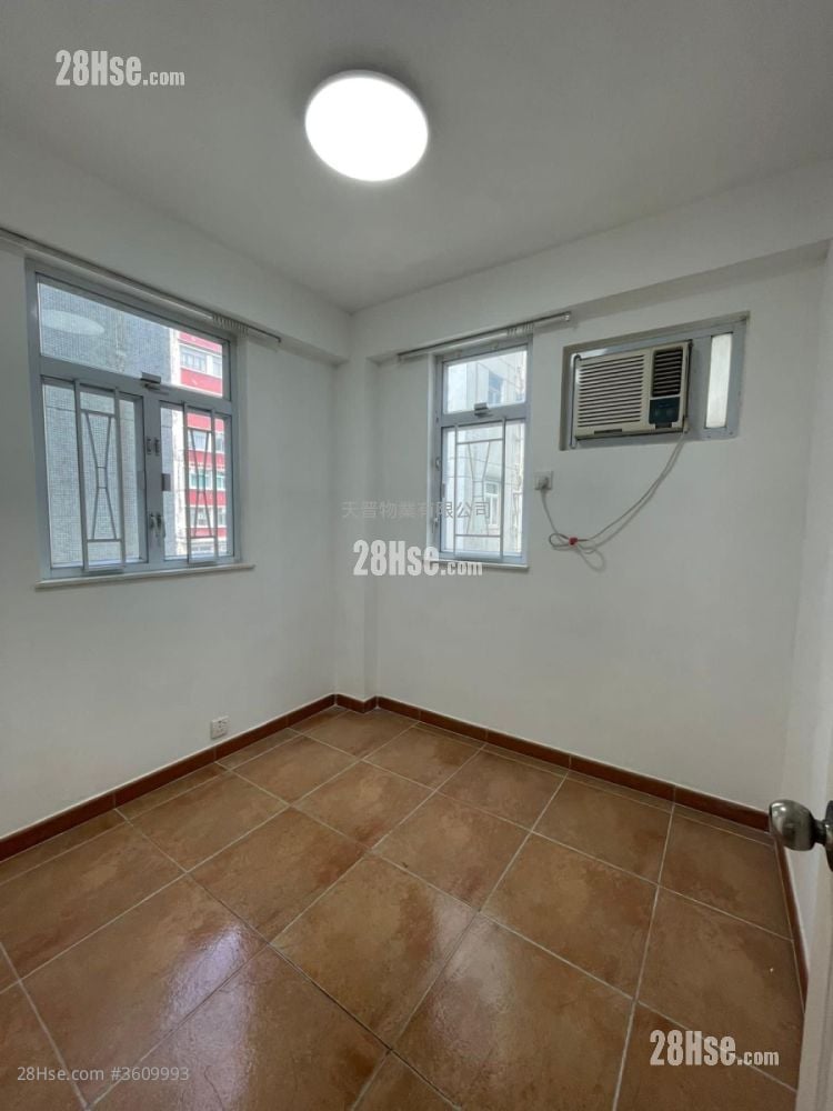 Wyler Garden Sell 2 Bedrooms , 1 Bathroom 336 ft² Wyler Garden Sell 2 Bedrooms , 1 Bathroom 336 ft²