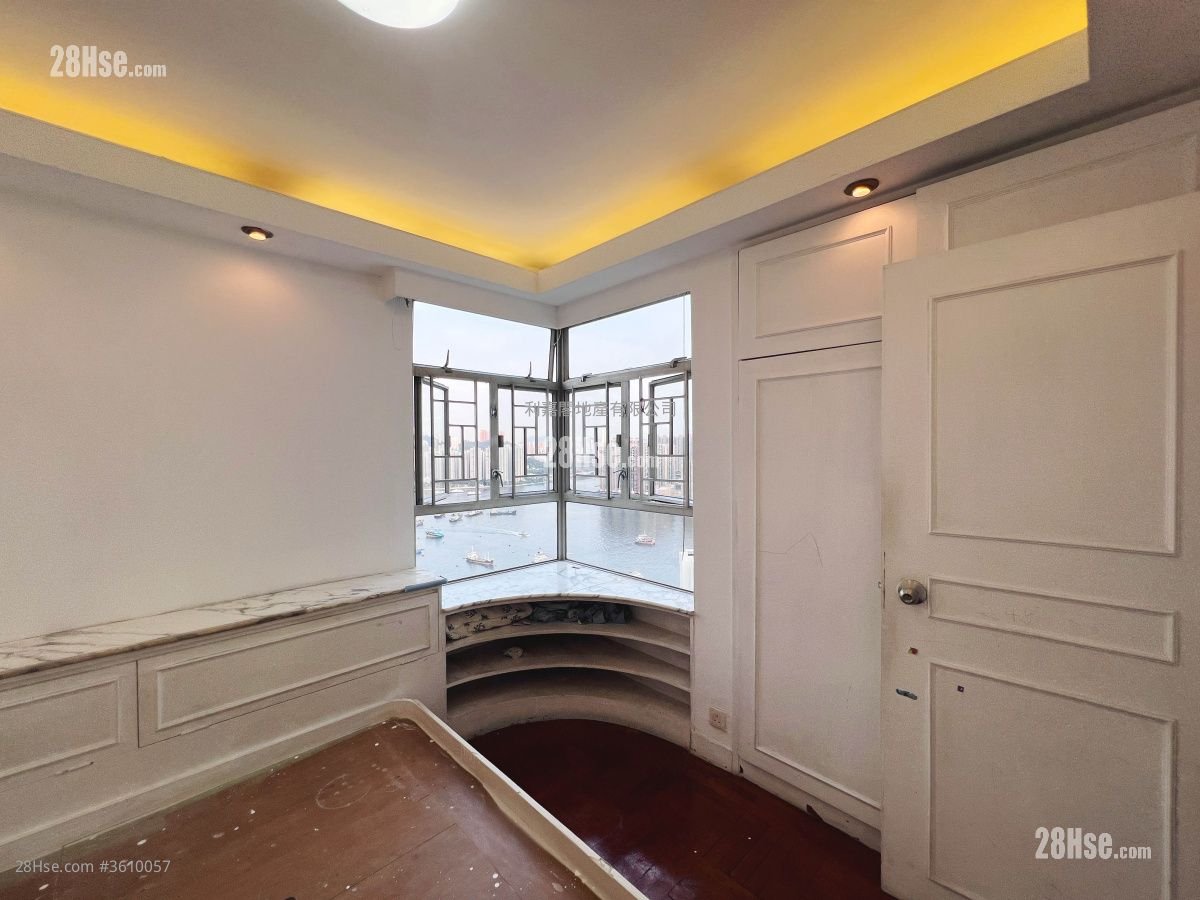 麗城花園 售盤 3 房 , 2 浴室 668 平方呎 麗城花園 售盤 3 房 , 2 浴室 668 平方呎