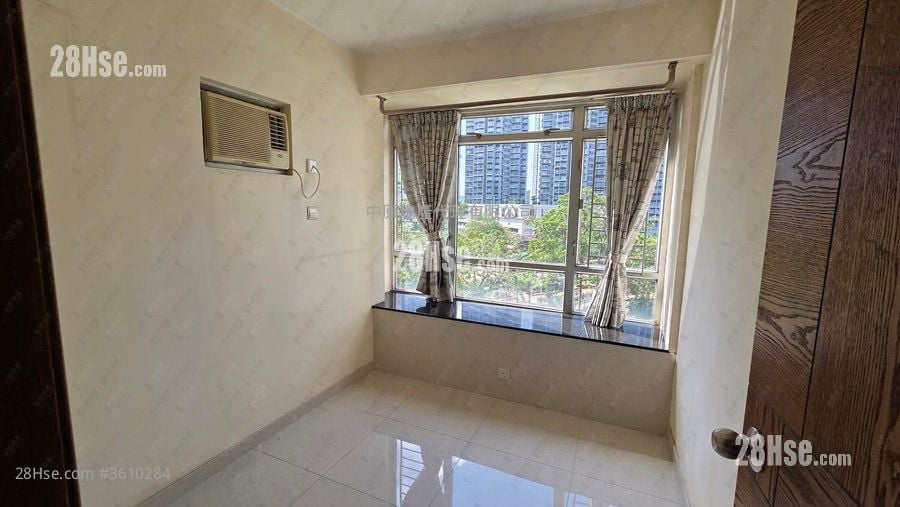 Kingswood Villas Sell 3 Bedrooms 548 ft² Kingswood Villas Sell 3 Bedrooms 548 ft²