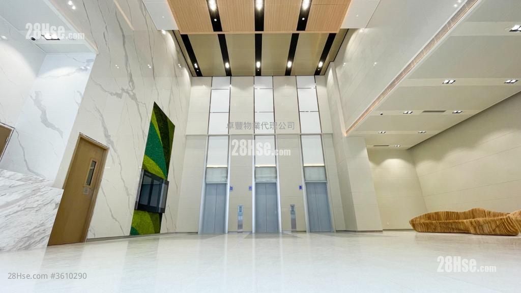 Orient International Tower Rental 1,000 ft² Orient International Tower Rental 1,000 ft²