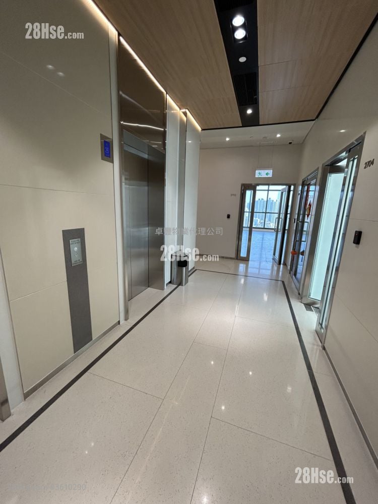 Orient International Tower Rental 1,000 ft² Orient International Tower Rental 1,000 ft²