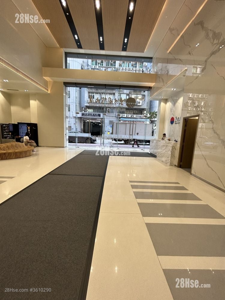 Orient International Tower Rental 1,000 ft² Orient International Tower Rental 1,000 ft²