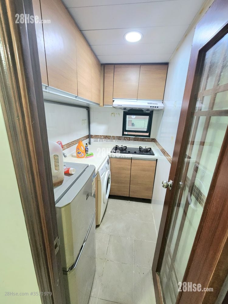 廣輝大廈 租盤 473 平方呎 廣輝大廈 租盤 473 平方呎