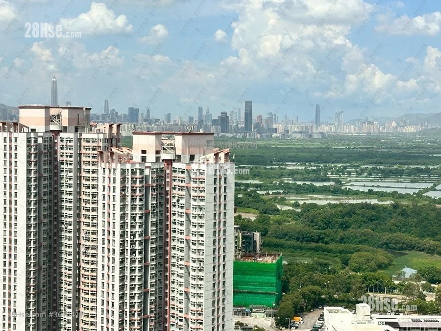 Kingswood Villas Sell 4 Bedrooms , 3 Bathrooms 1,281 ft² Kingswood Villas Sell 4 Bedrooms , 3 Bathrooms 1,281 ft²