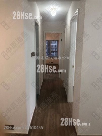 Kingswood Villas Sell 3 Bedrooms , 2 Bathrooms 629 ft² Kingswood Villas Sell 3 Bedrooms , 2 Bathrooms 629 ft²