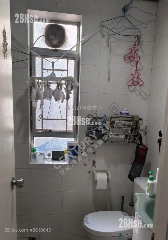 Chevalier Garden Sell 3 Bedrooms , 1 Bathroom 592 ft² Chevalier Garden Sell 3 Bedrooms , 1 Bathroom 592 ft²