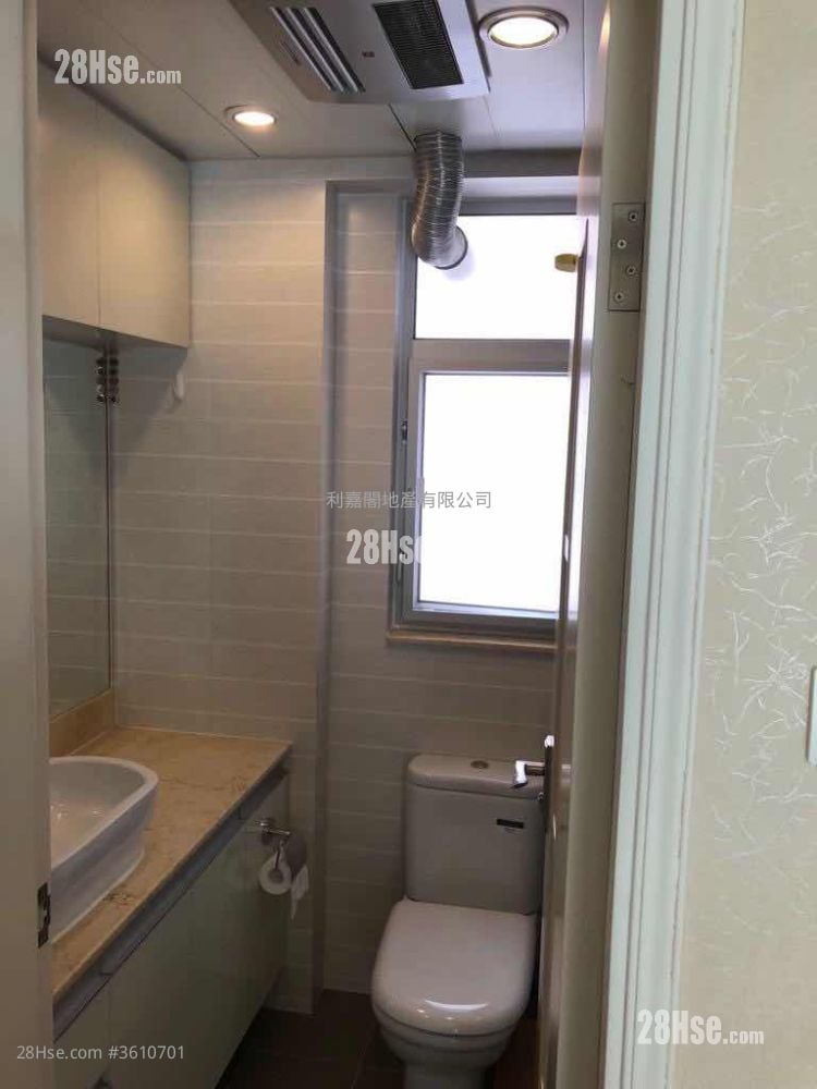 Belair Monte Sell 2 Bedrooms 427 ft² Belair Monte Sell 2 Bedrooms 427 ft²