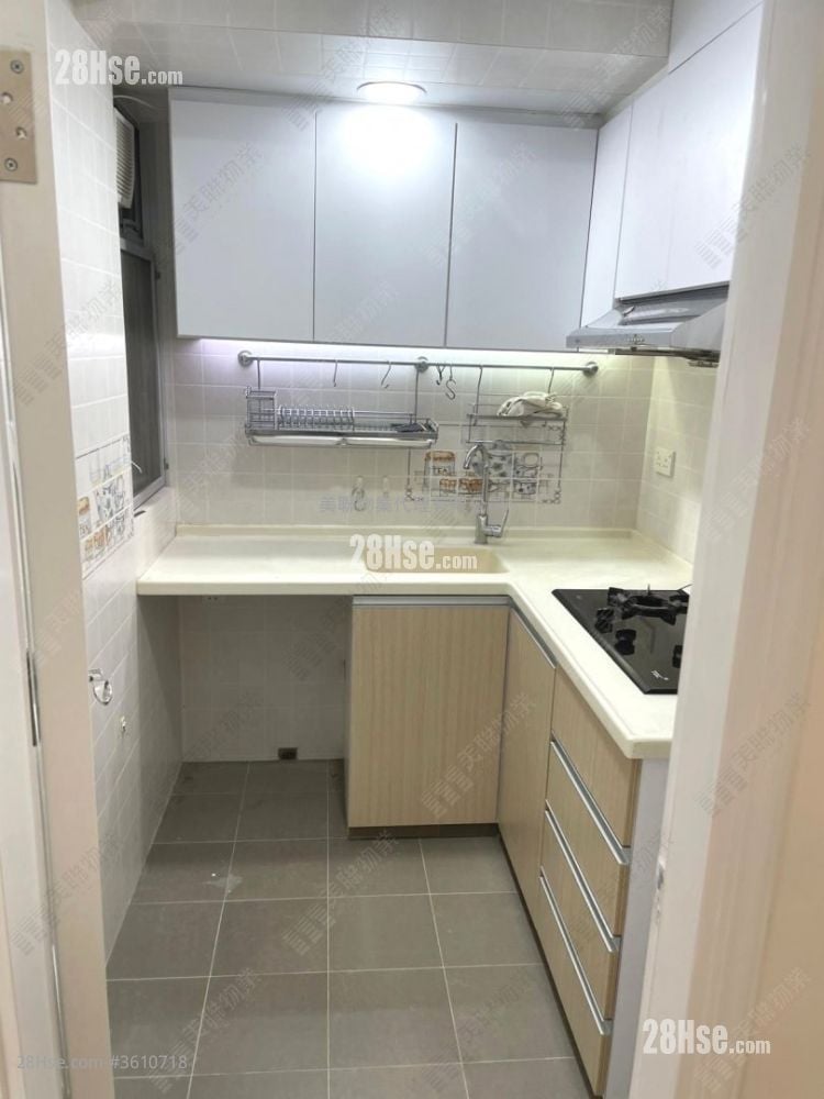 Belair Monte Sell 2 Bedrooms 427 ft² Belair Monte Sell 2 Bedrooms 427 ft²