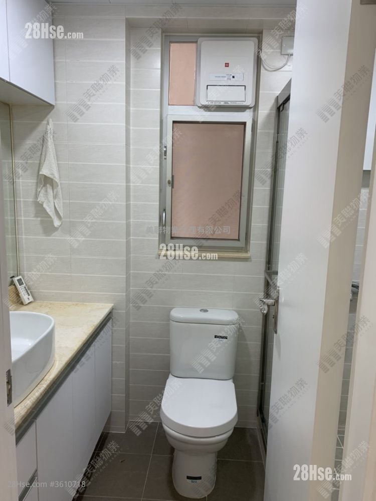 Belair Monte Sell 2 Bedrooms 427 ft² Belair Monte Sell 2 Bedrooms 427 ft²