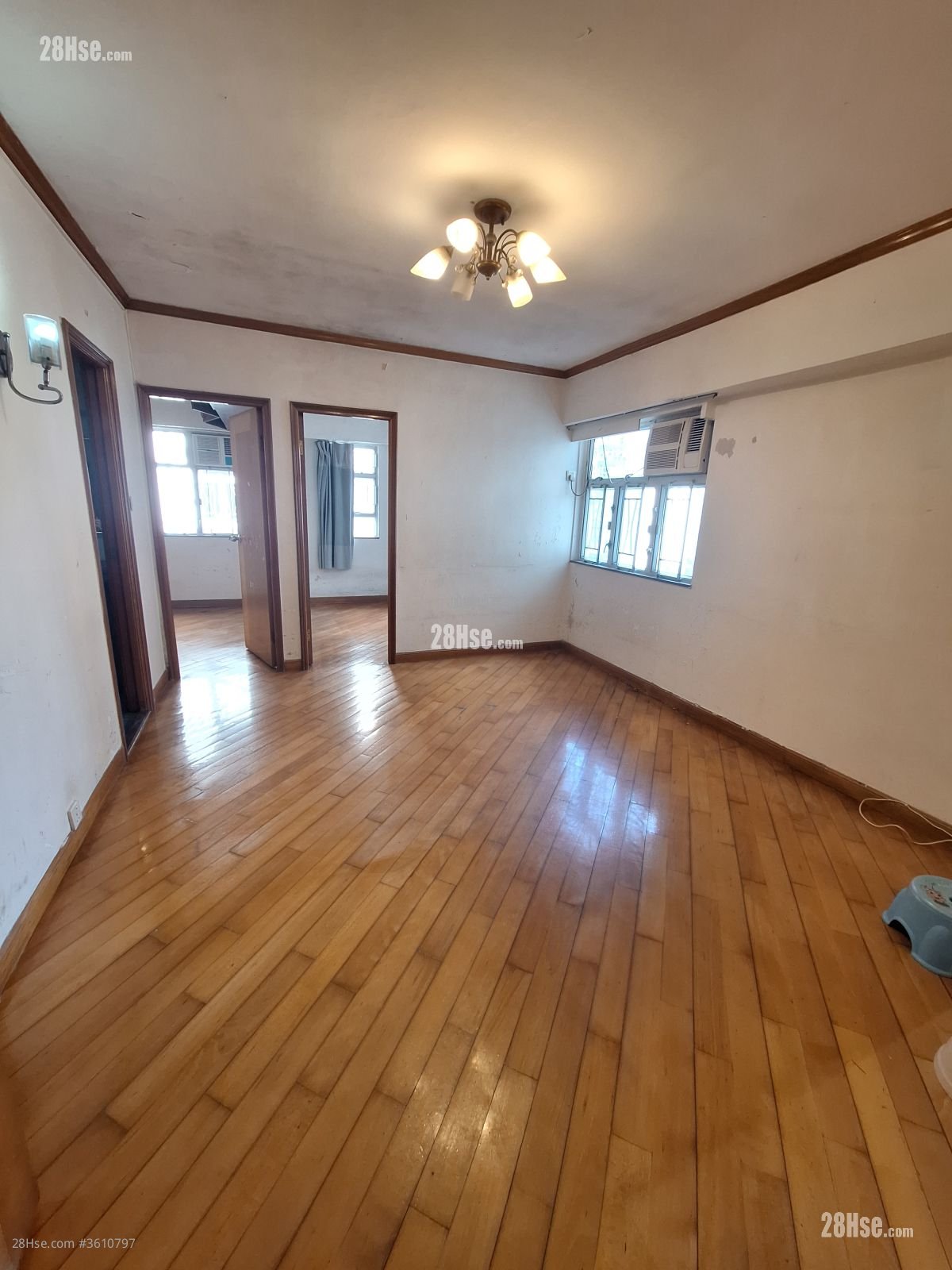 Whampoa Estate Sell 2 Bedrooms , 1 Bathroom 401 ft² Whampoa Estate Sell 2 Bedrooms , 1 Bathroom 401 ft²