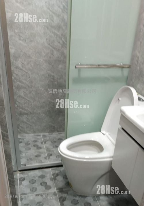 Tak Lee Building Sell 2 Bedrooms , 1 Bathroom 207 ft² Tak Lee Building Sell 2 Bedrooms , 1 Bathroom 207 ft²