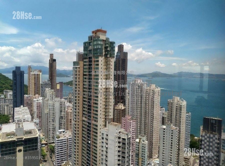 学士台 售盘 2 房 , 1 浴室 864 平方尺