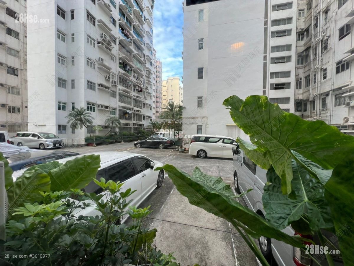 东方花园 售盘 3 房 , 2 浴室 917 平方尺 东方花园 售盘 3 房 , 2 浴室 917 平方尺