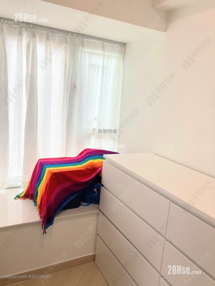 Metro Town Sell 2 Bedrooms , 1 Bathroom 464 ft² Metro Town Sell 2 Bedrooms , 1 Bathroom 464 ft²