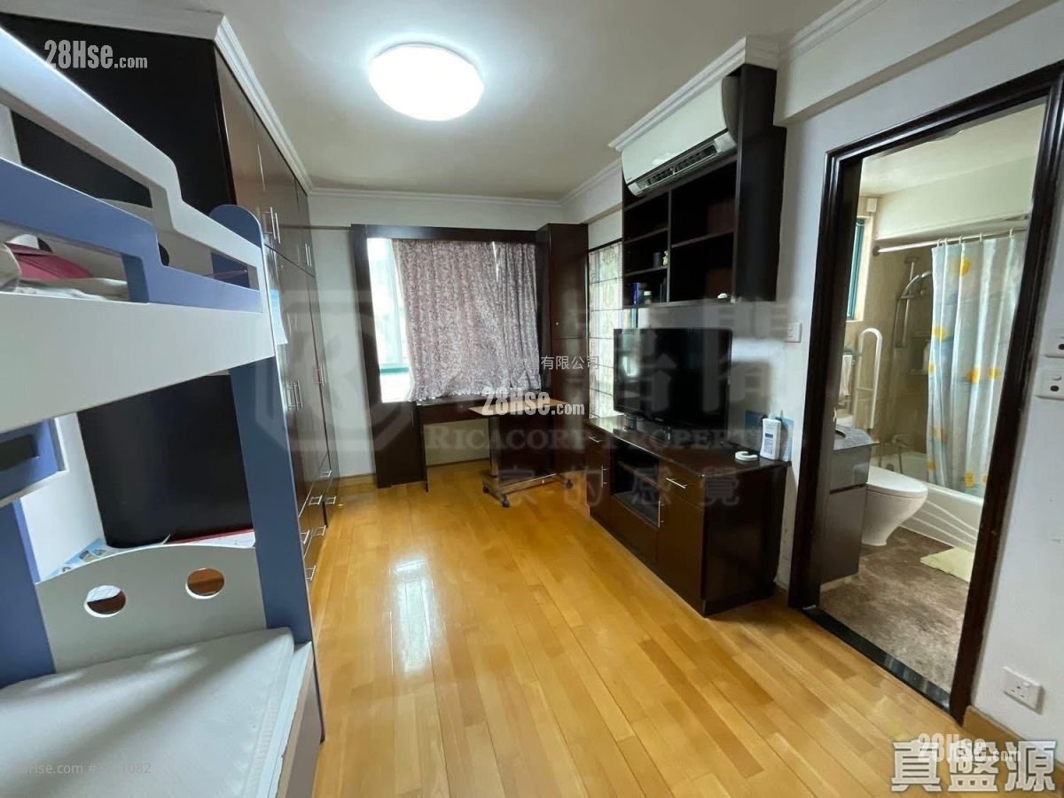 意花園 租盤 1,646 平方呎 意花園 租盤 1,646 平方呎