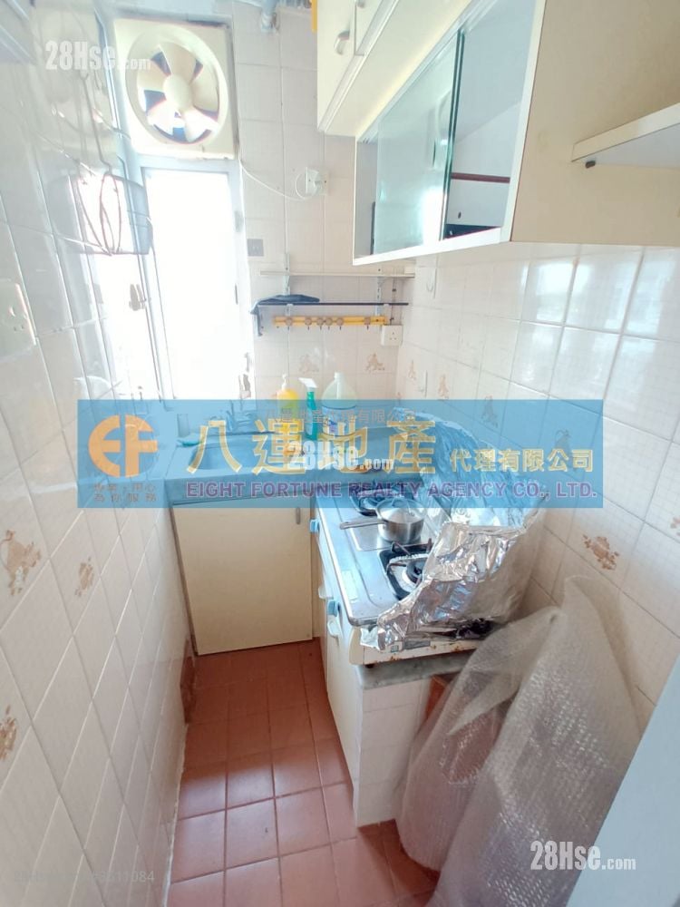 Yiu Fai Mansion Sell 2 Bedrooms 229 ft² Yiu Fai Mansion Sell 2 Bedrooms 229 ft²