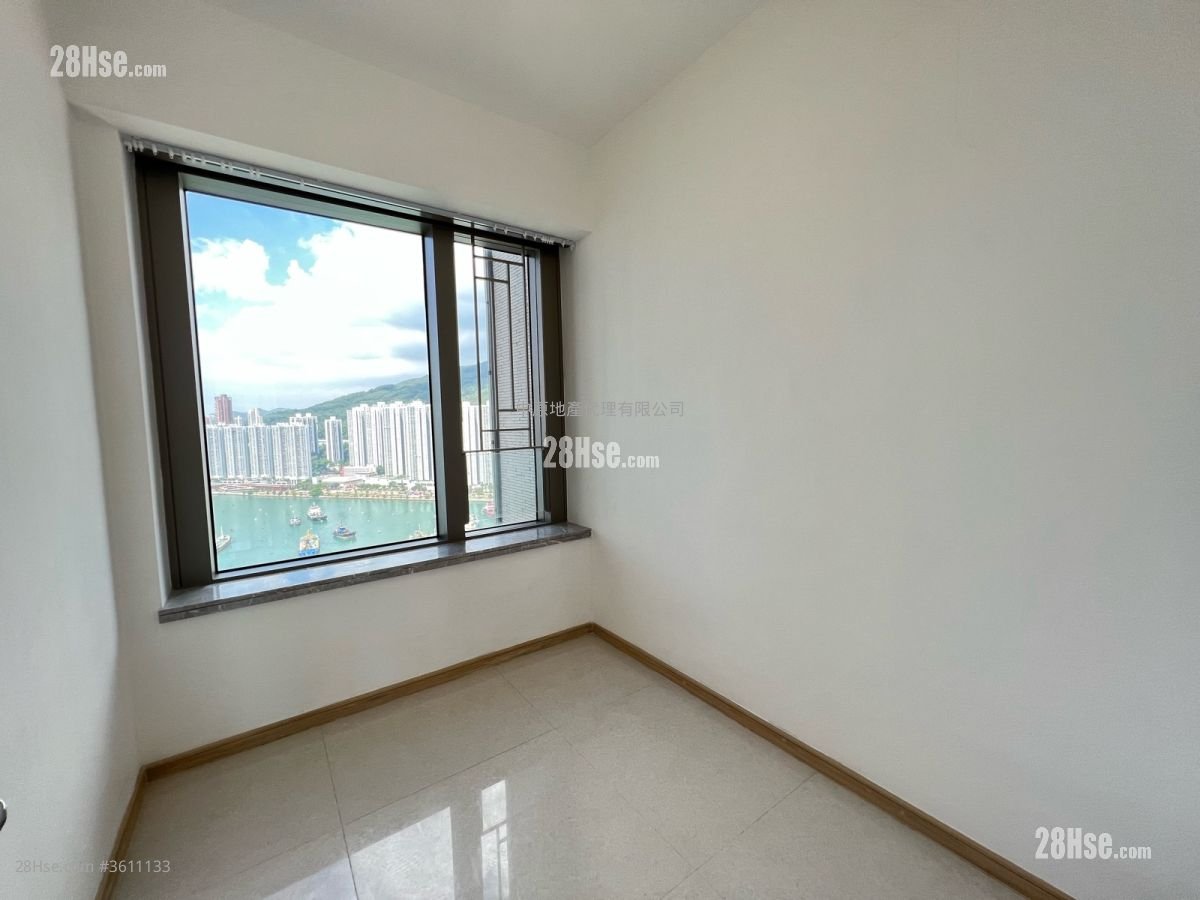 Ocean Pride Sell 3 Bedrooms , 2 Bathrooms 777 ft² Ocean Pride Sell 3 Bedrooms , 2 Bathrooms 777 ft²