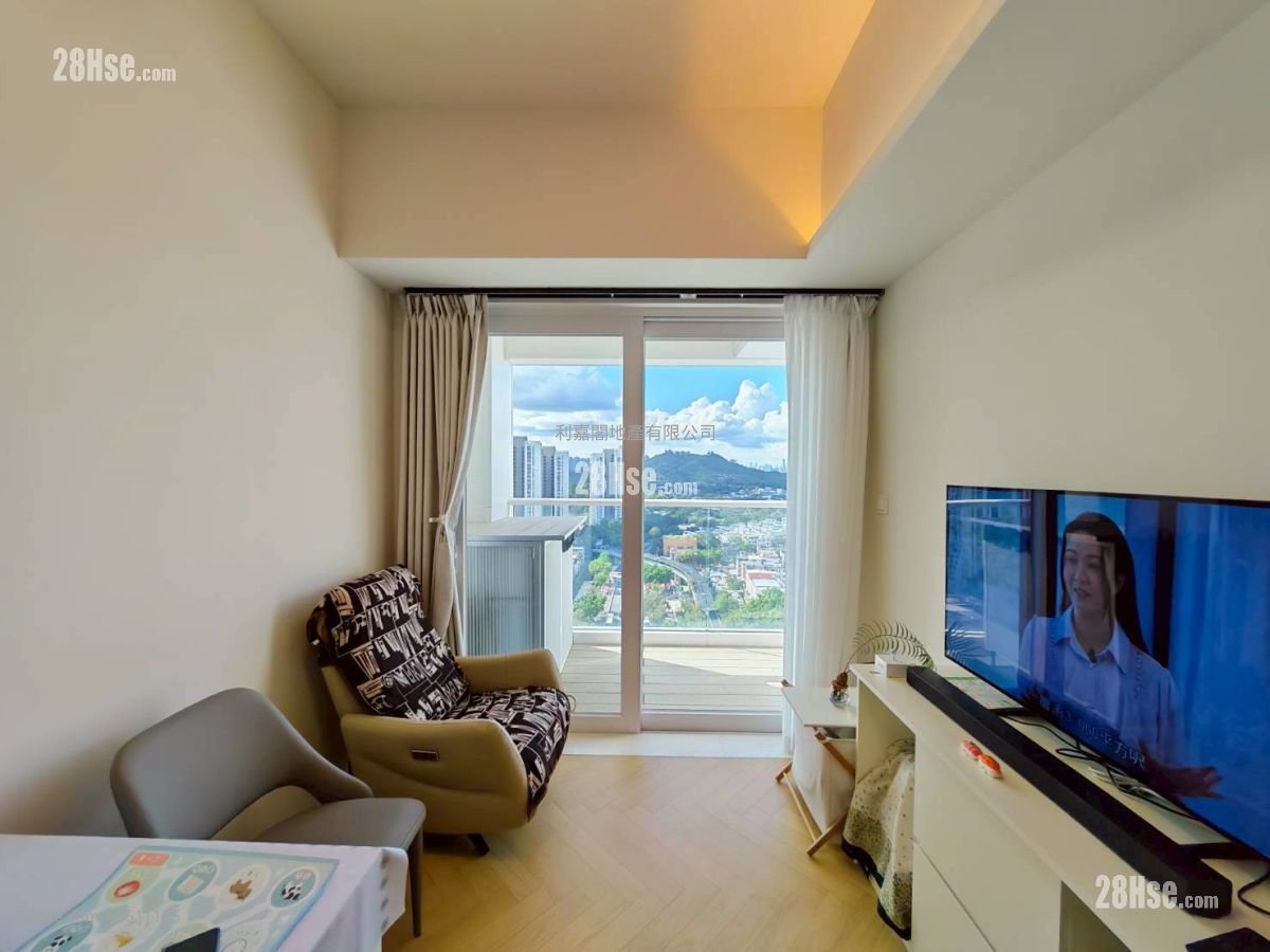 雨后 售盘 2 房 , 1 浴室 453 平方尺 雨后 售盘 2 房 , 1 浴室 453 平方尺