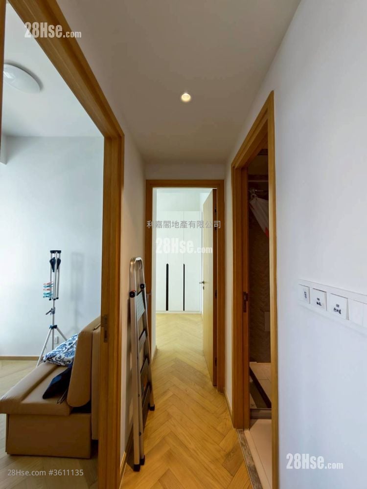 雨后 售盘 2 房 , 1 浴室 453 平方尺 雨后 售盘 2 房 , 1 浴室 453 平方尺