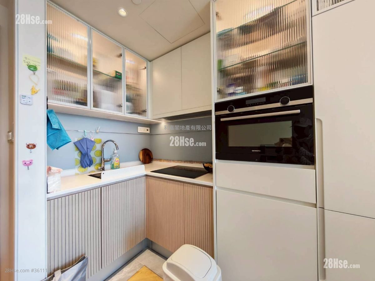 雨后 售盘 2 房 , 1 浴室 453 平方尺 雨后 售盘 2 房 , 1 浴室 453 平方尺