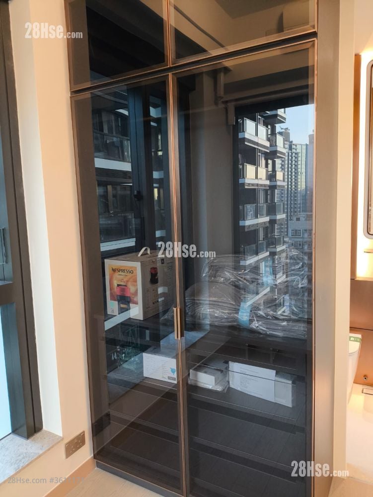 Baker Circle Euston Rental 1 Bedroom , 1 Bathroom 276 ft² Baker Circle Euston Rental 1 Bedroom , 1 Bathroom 276 ft²