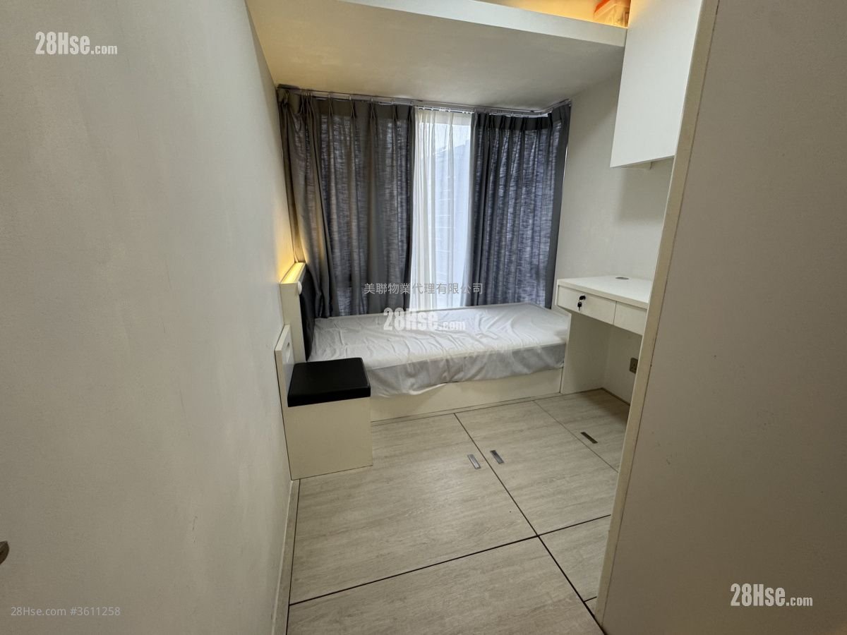 Primrose Hill Sell 2 Bedrooms 529 ft² Primrose Hill Sell 2 Bedrooms 529 ft²