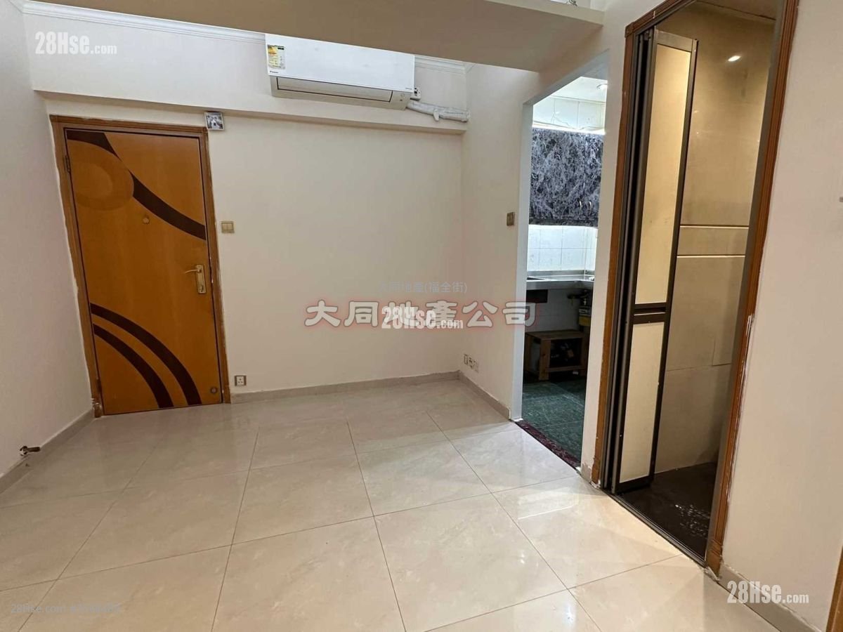 Chung Hing Building Sell 2 Bedrooms , 1 Bathroom 275 ft² Chung Hing Building Sell 2 Bedrooms , 1 Bathroom 275 ft²