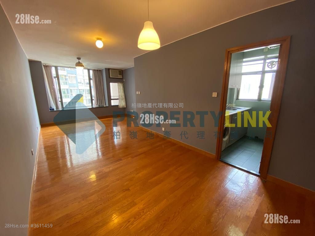 Hollywood Terrace Sell 2 Bedrooms , 1 Bathroom 616 ft²
