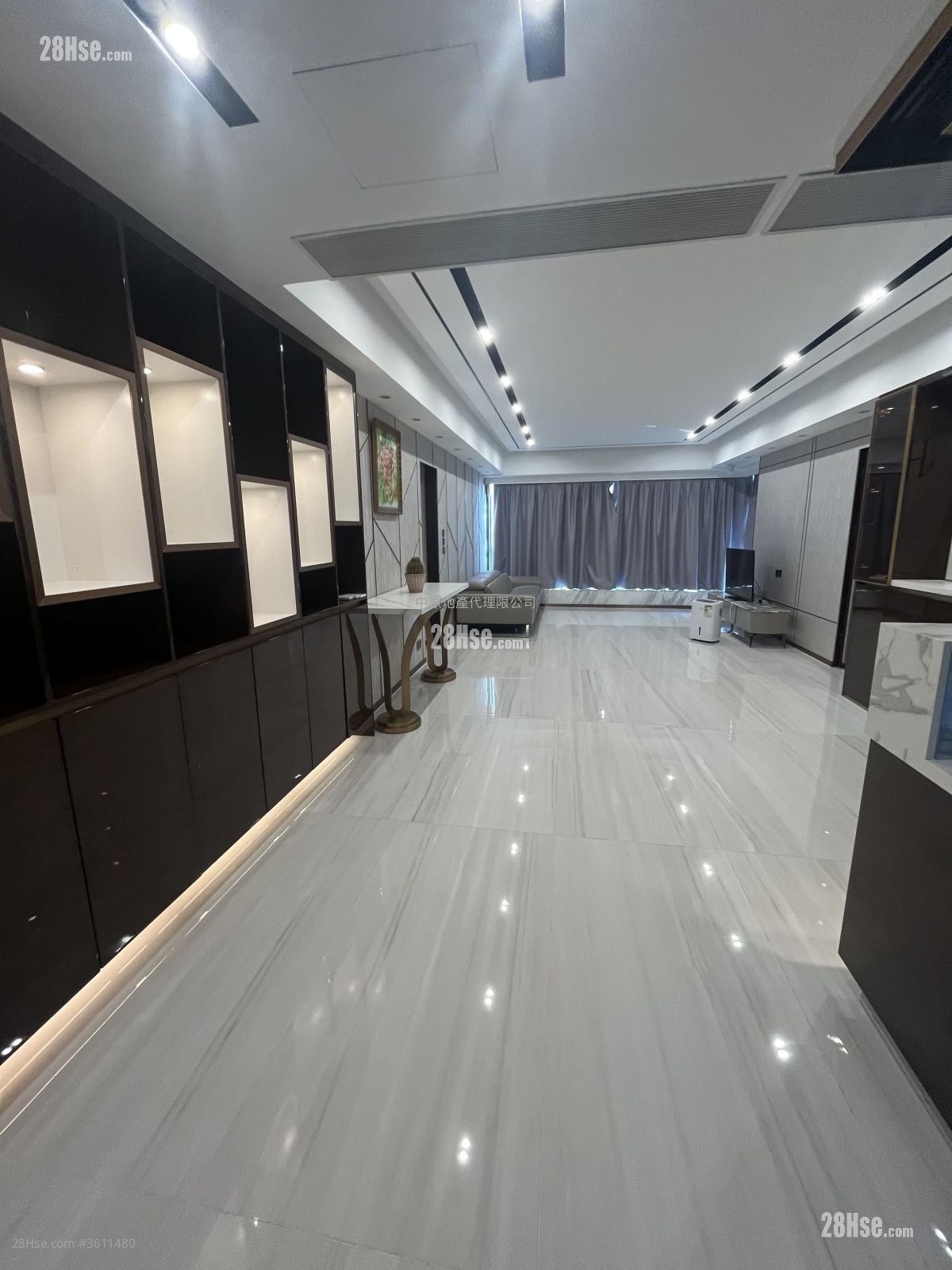 Providence Peak Sell 4 Bedrooms , 2 Bathrooms 1,477 ft² Providence Peak Sell 4 Bedrooms , 2 Bathrooms 1,477 ft²