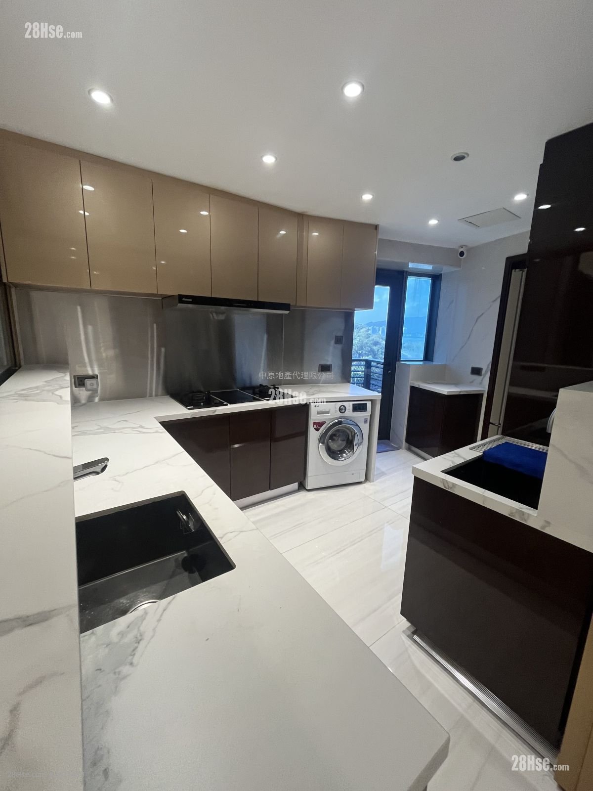 Providence Peak Sell 4 Bedrooms , 2 Bathrooms 1,477 ft² Providence Peak Sell 4 Bedrooms , 2 Bathrooms 1,477 ft²