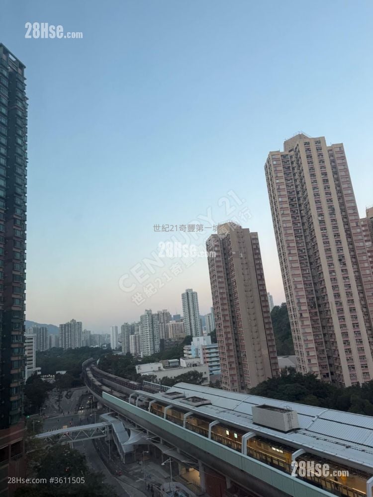 Prima Villa Sell 2 Bedrooms , 1 Bathroom 394 ft²