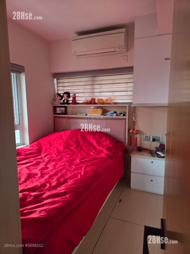 Jade Court Sell 2 Bedrooms , 1 Bathroom 410 ft² Jade Court Sell 2 Bedrooms , 1 Bathroom 410 ft²