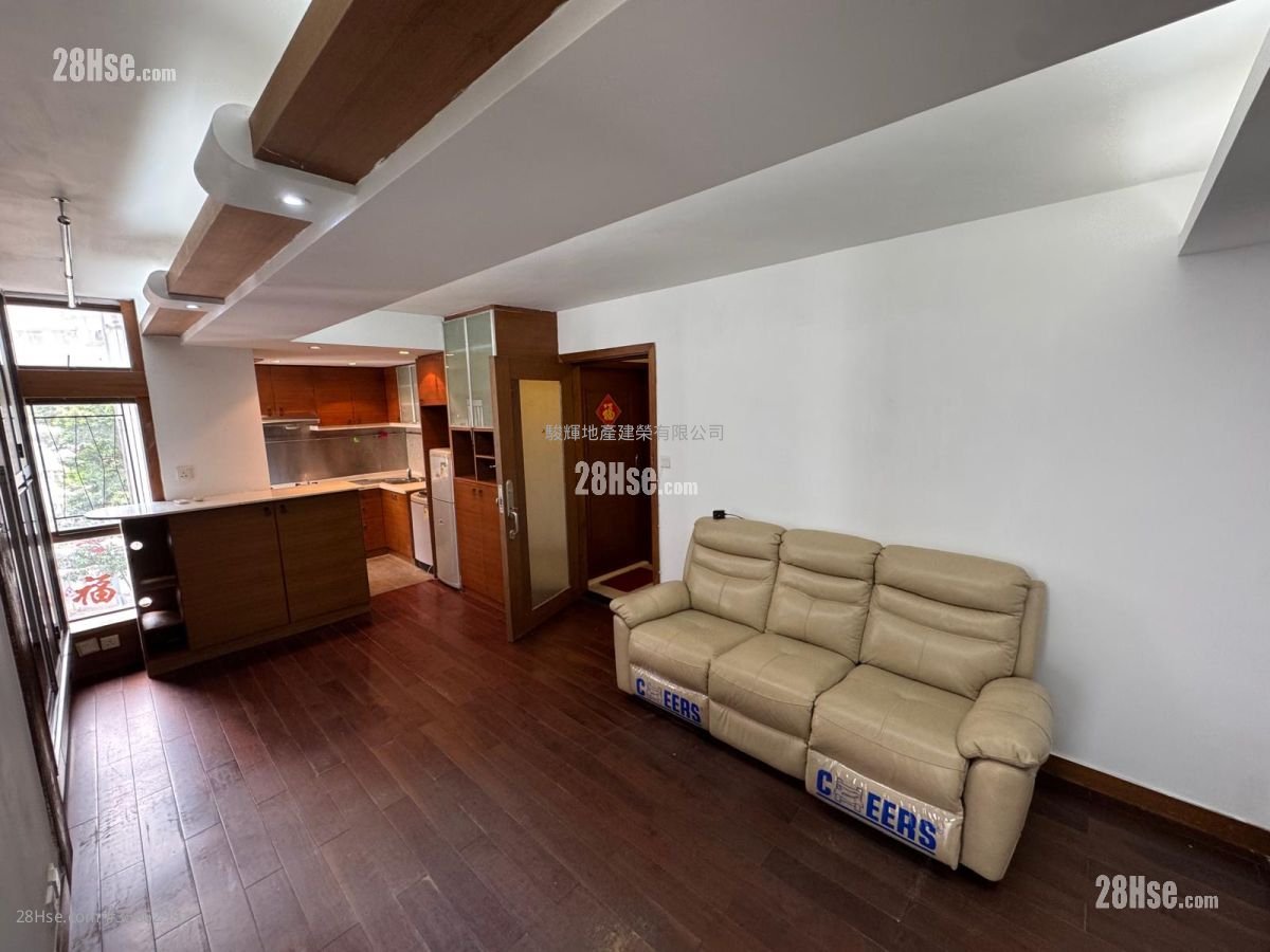 Faber Garden Sell 2 Bedrooms , 1 Bathroom 445 ft²
