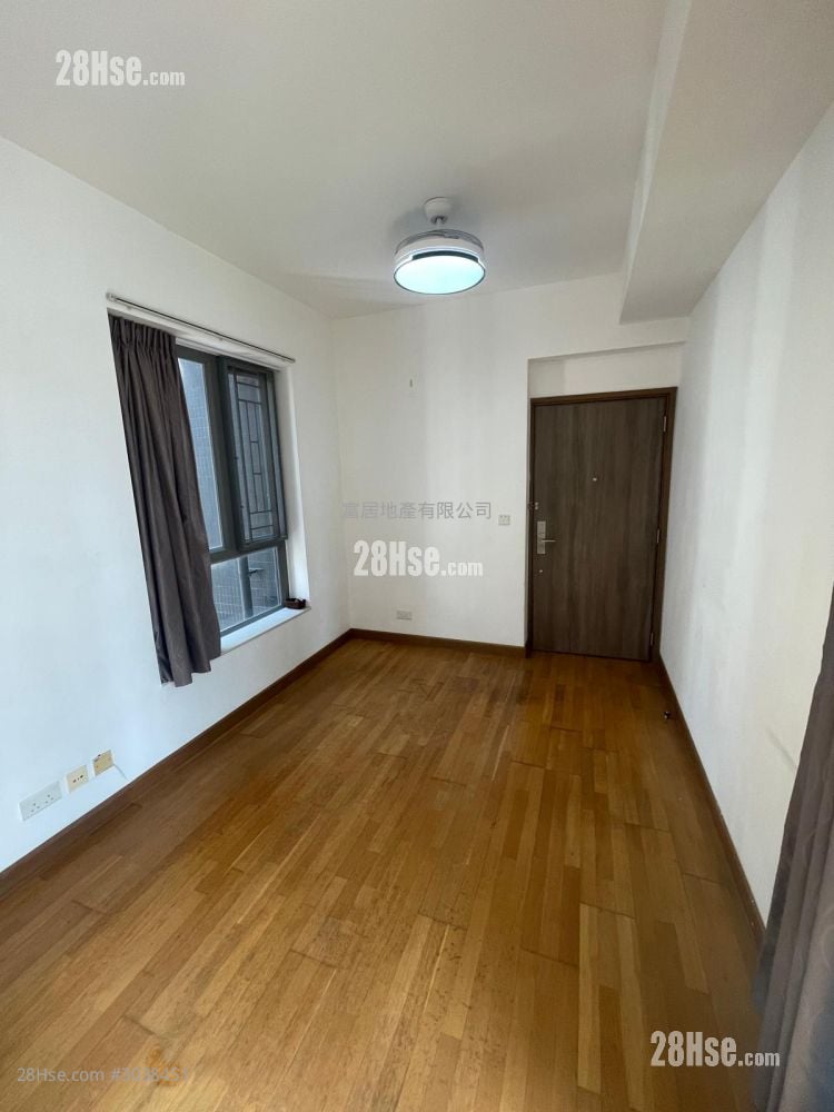 Heya Star Sell 2 Bedrooms , 1 Bathroom 520 ft²