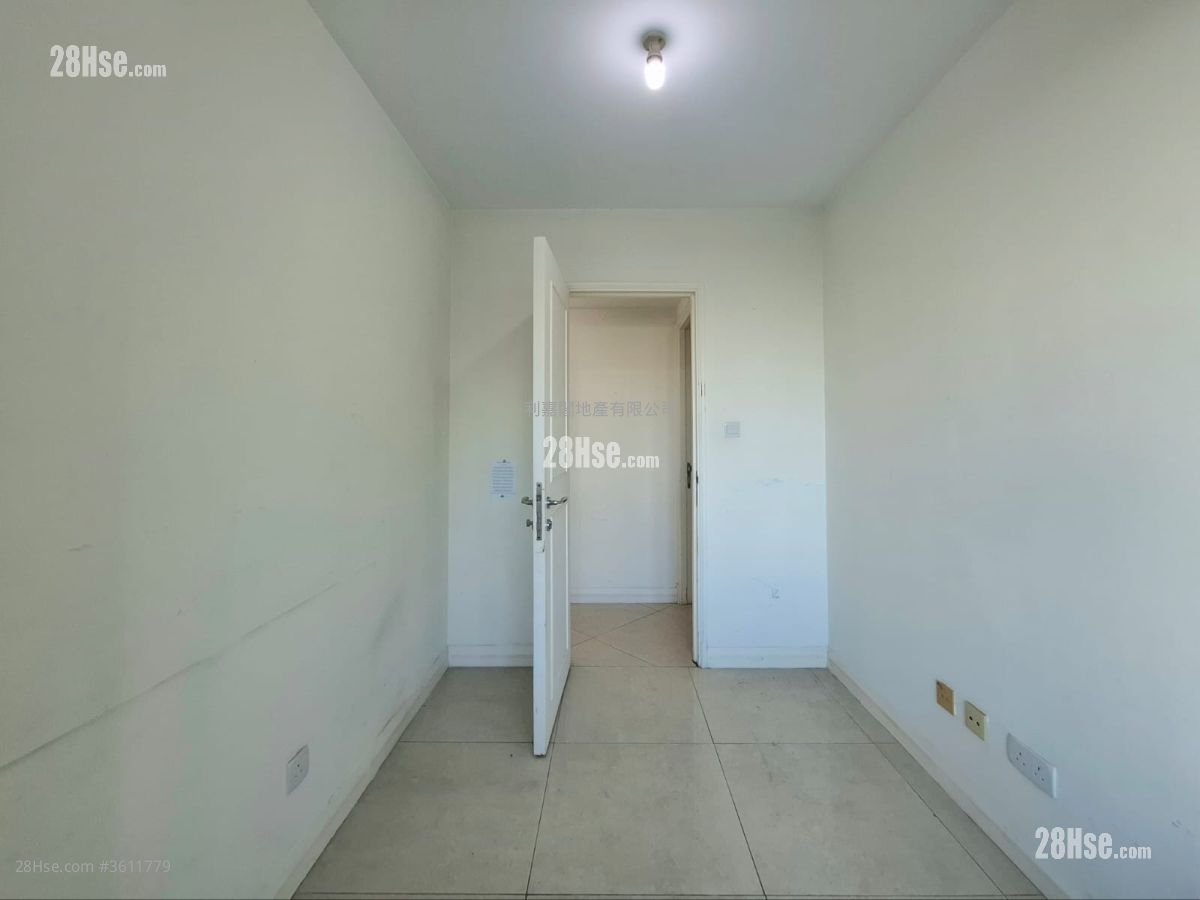 Caribbean Coast Sell 3 Bedrooms , 2 Bathrooms 898 ft² Caribbean Coast Sell 3 Bedrooms , 2 Bathrooms 898 ft²