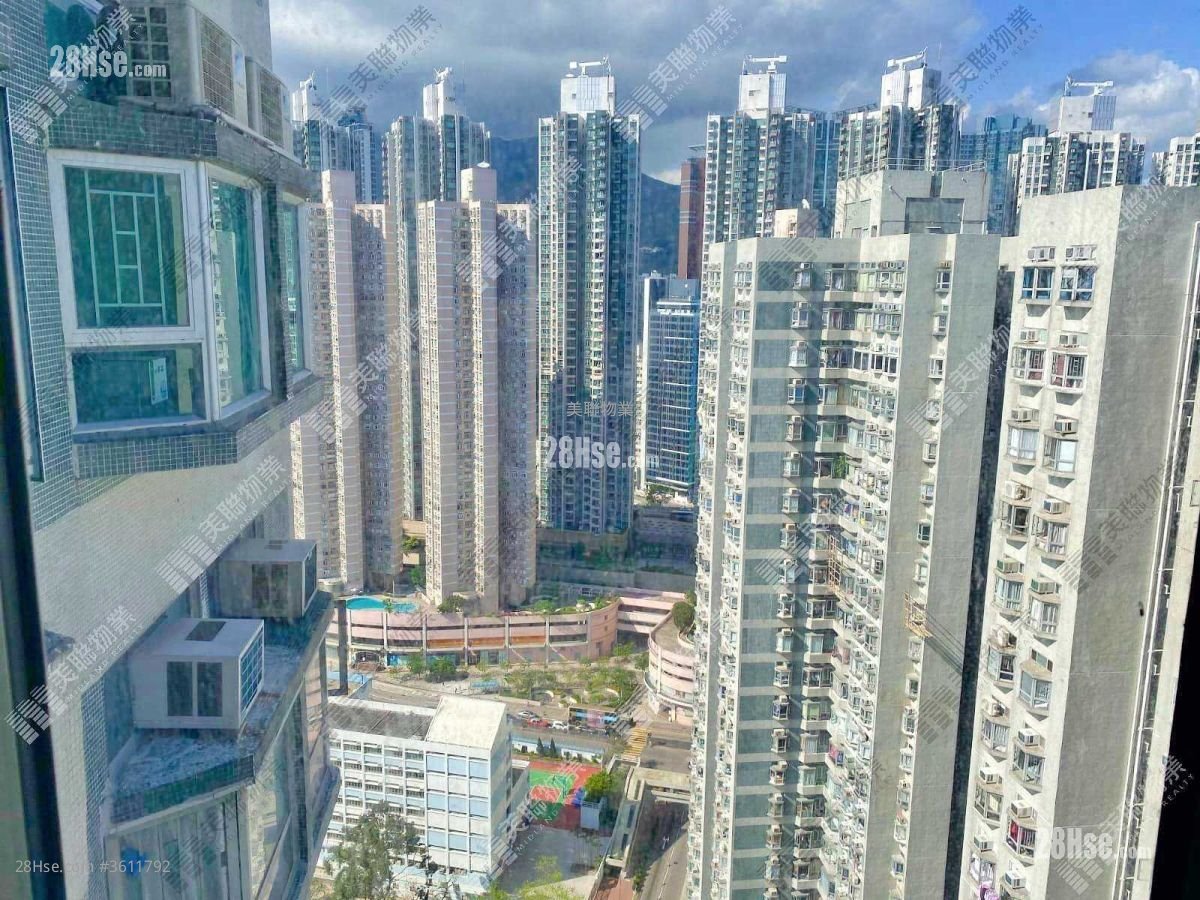 Riviera Gardens Sell 2 Bedrooms , 1 Bathroom 422 ft²