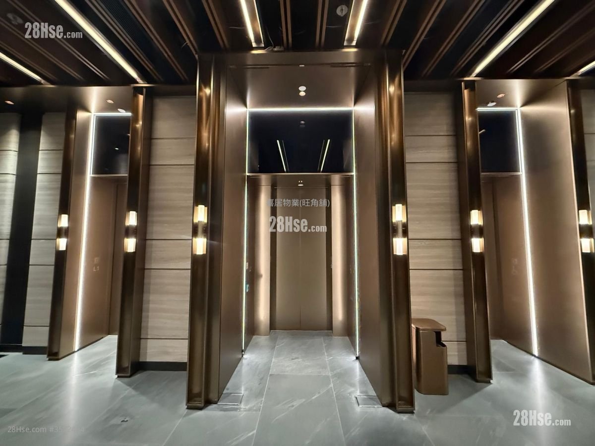 Garden Crescent Rental 2 Bedrooms , 1 Bathroom 494 ft²